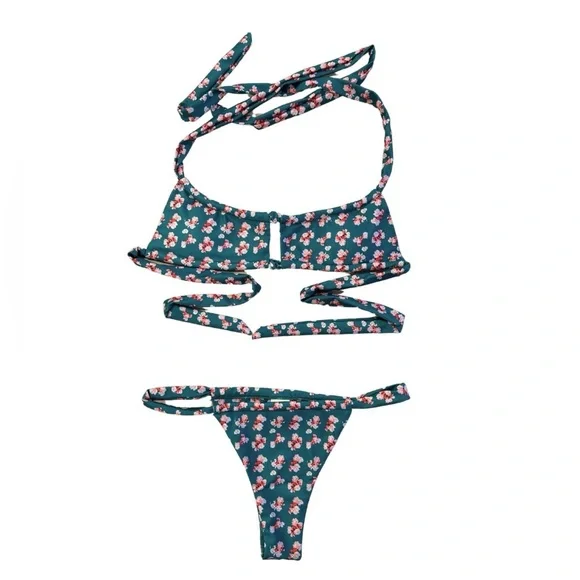 Strawberry Milk Mob Gecko Top And Bottom 2-Piece Floral Bikini — XS And S - Picture 4 of 16